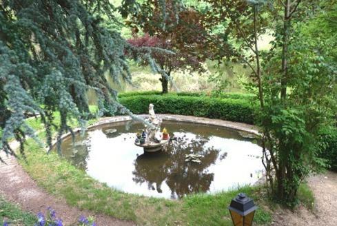 Royères-Saint-Léonard Beau Site Guimauve Et Vieilles Dentelles Bed & Breakfast エクステリア 写真