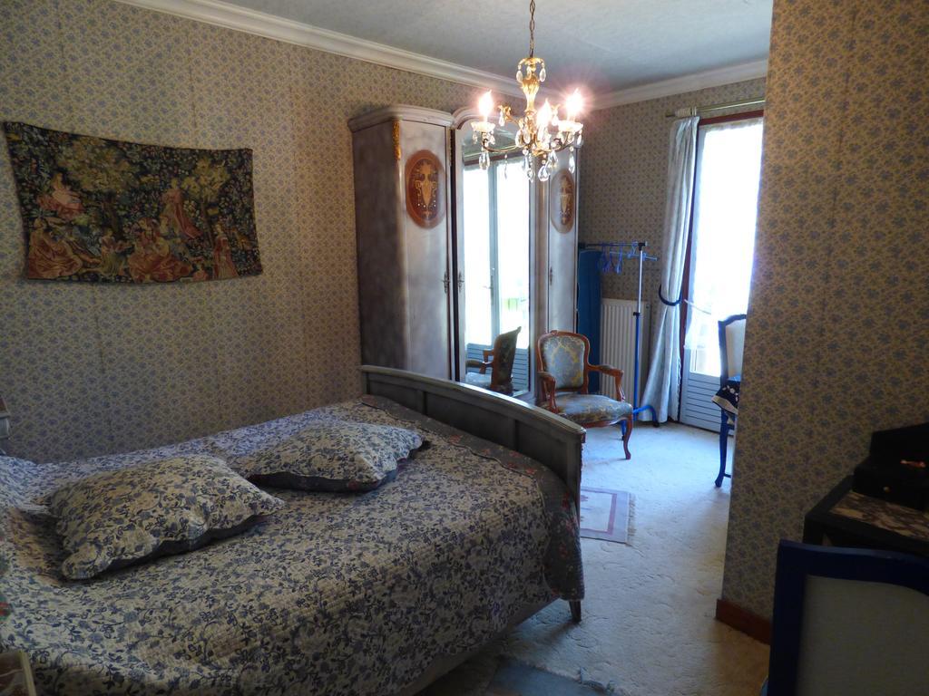 Royères-Saint-Léonard Beau Site Guimauve Et Vieilles Dentelles Bed & Breakfast エクステリア 写真